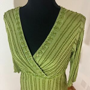 JH Collectibles Size L Green Shirt Blouse V Neck